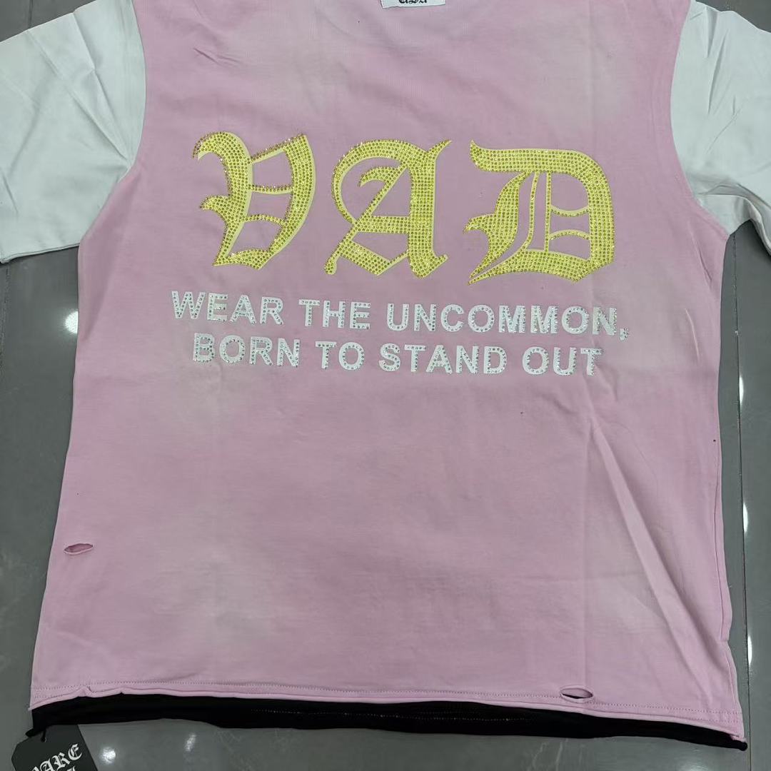 Vintage Liberty Graphic Tee – Pink Streetwear Short Sleeve T-Shirt